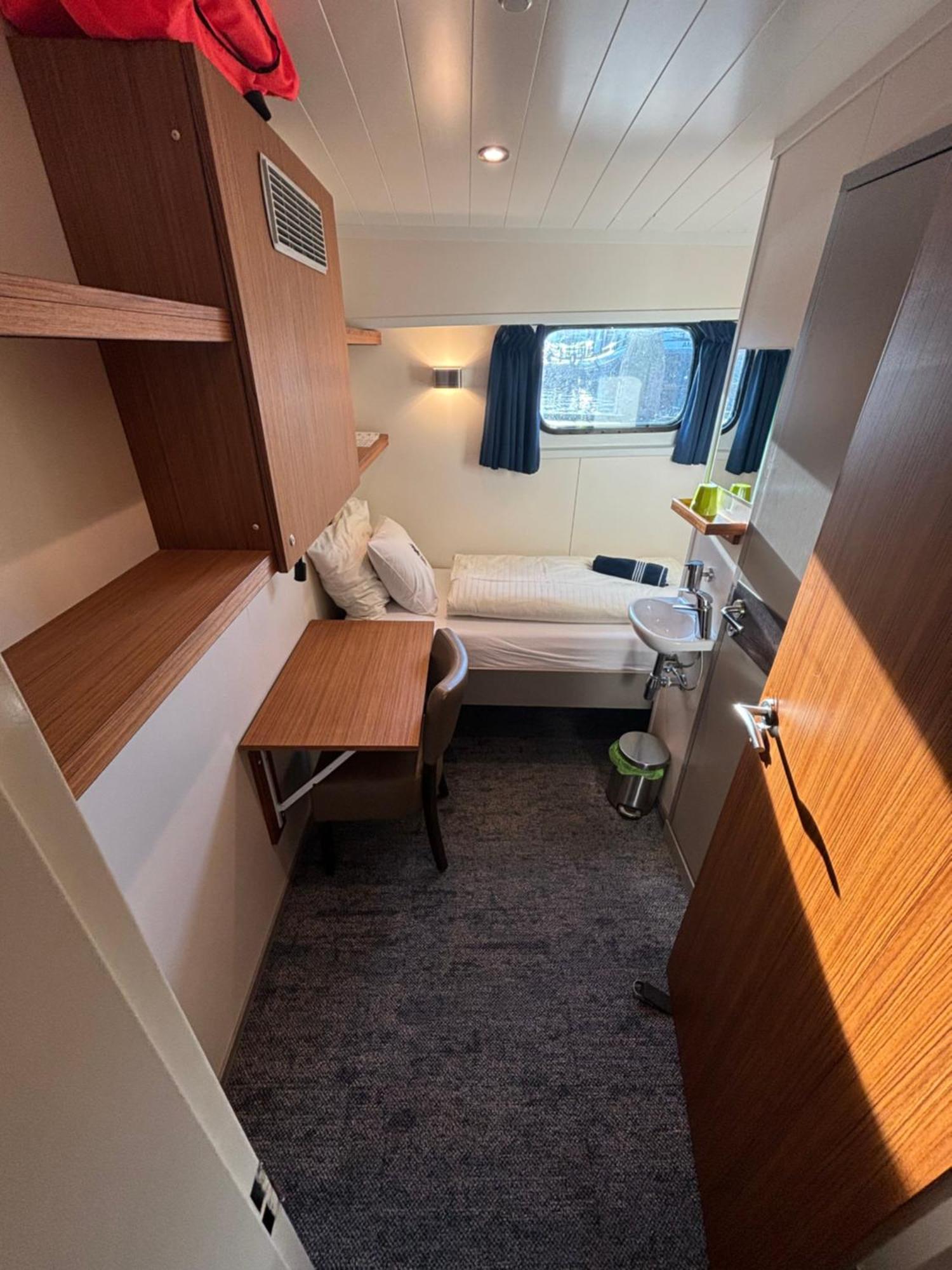 Hotelboat Iris Groninga Exterior foto