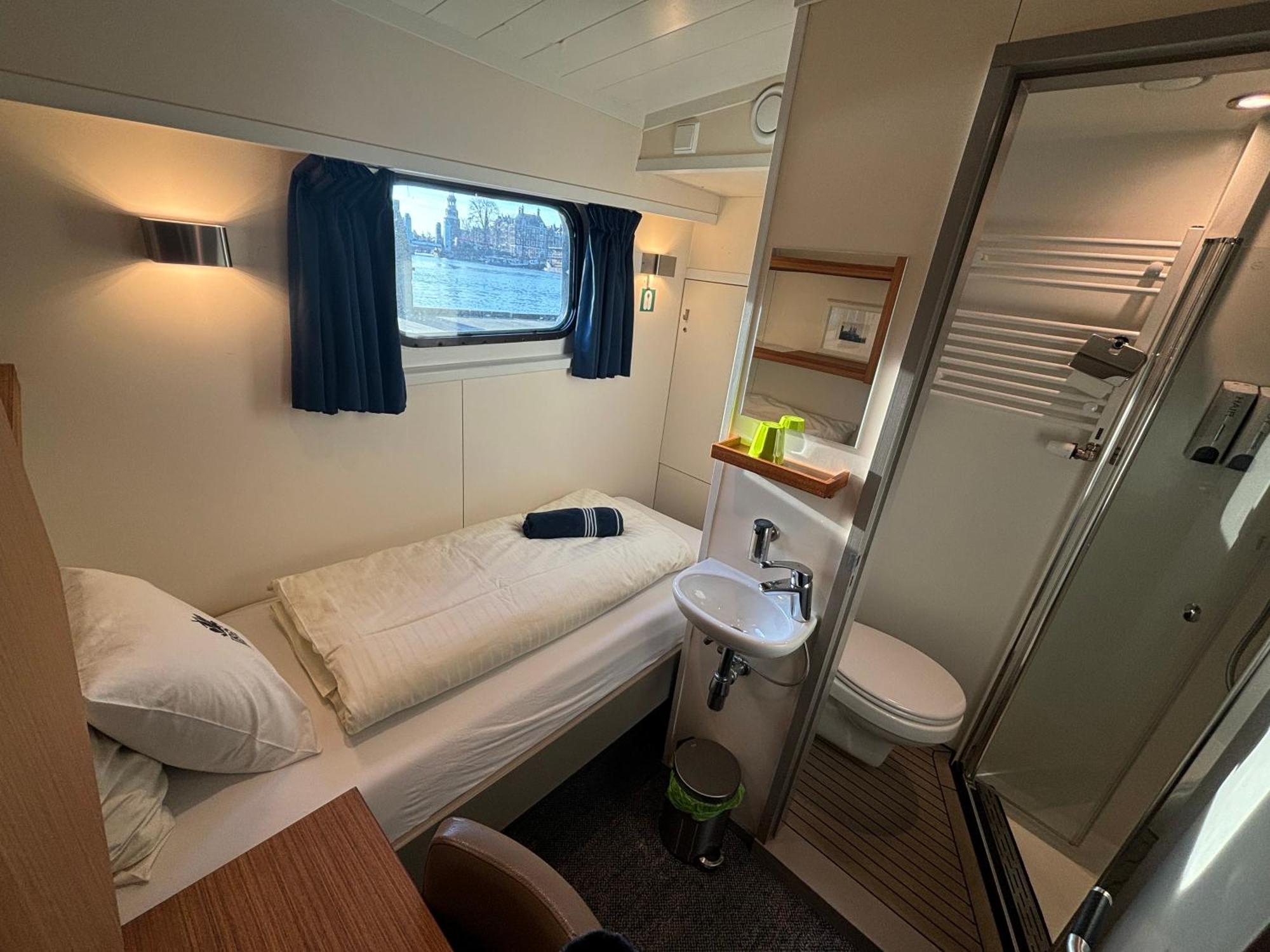 Hotelboat Iris Groninga Exterior foto